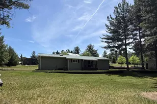 2054 Wisconsin St, Friendship, WI 53934 - Photo 4