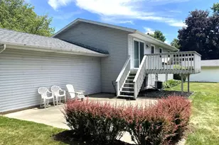 210 Avalon Rd, Columbus, WI 53925 - Photo 14