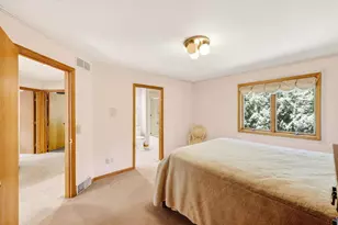 1 White Oaks Ln, Madison, WI 53711 - Photo 36