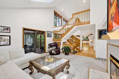 1 White Oaks Lane, Madison, WI 53711 - Photo 6