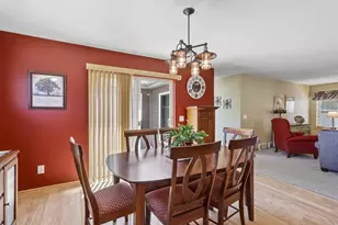 501 Pine Lawn Pkwy, Verona, WI 53593 - Photo 6