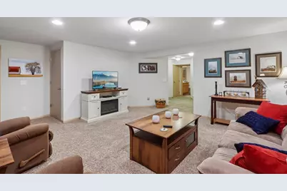 501 Pine Lawn Parkway, Verona, WI 53593 - Photo 32