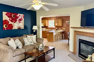 1505 Dayflower Dr, Madison, WI 53719 - Photo 4