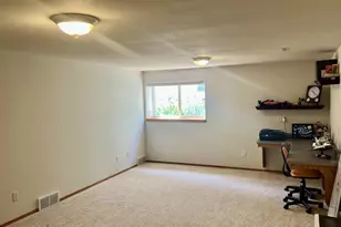 1505 Dayflower Dr, Madison, WI 53719 - Photo 64