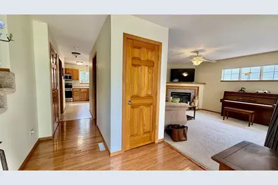 1505 Dayflower Drive, Madison, WI 53719 - Photo 4