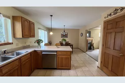 1505 Dayflower Drive, Madison, WI 53719 - Photo 14