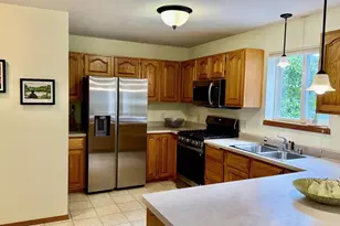 1505 Dayflower Dr, Madison, WI 53719 - Photo 12