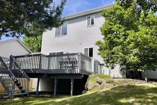 1505 Dayflower Dr, Madison, WI 53719 - Photo 10