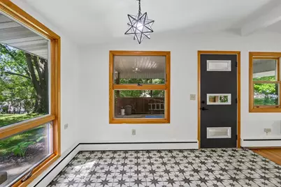 6633 E Wood Circle, Middleton, WI 53562 - Photo 10
