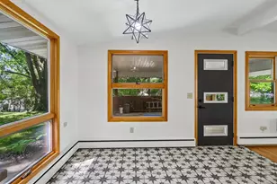 6633 E Wood Circle, Middleton, WI 53562 - Photo 10