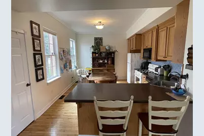 189 S High Street, Janesville, WI 53548 - Photo 6
