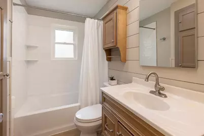 3926 Tulane Avenue, Madison, WI 53714 - Photo 8