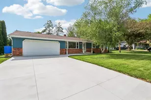 2507 Woodside Dr, Cross Plains, WI 53528 - Photo 2