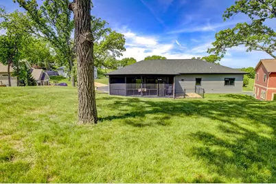 107 Savannah Circle, Barneveld, WI 53507 - Photo 8