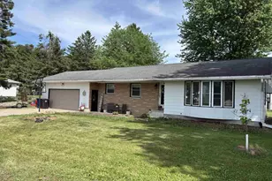 14734 Gentry Rd, Sparta, WI 54656 - Photo 2