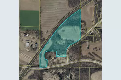 1397 Sayles Trail, Belleville, WI 53508 - Photo 2