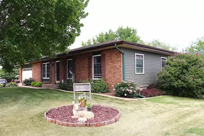 144 24th Avenue, Monroe, WI 53566 - Photo 2