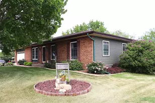 144 24th Ave, Monroe, WI 53566 - Photo 2