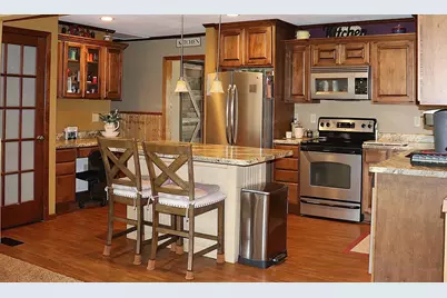144 24th Avenue, Monroe, WI 53566 - Photo 10