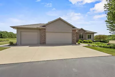 N7166 Forest Ridge Road, Brooklyn, WI 54971 - Photo 6