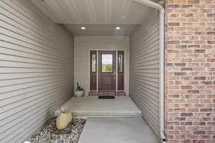 N7166 Forest Ridge Rd, Brooklyn, WI 54971 - Photo 8
