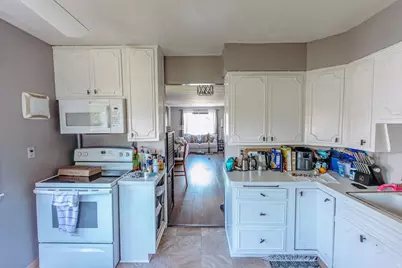 3813 Barnard Avenue, Cudahy, WI 53110 - Photo 10