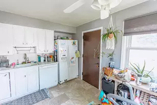 3813 E Barnard Ave, Cudahy, WI 53110 - Photo 8