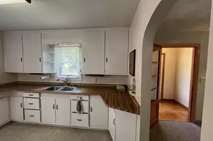 303 Garfield Ave, Janesville, WI 53536 - Photo 14