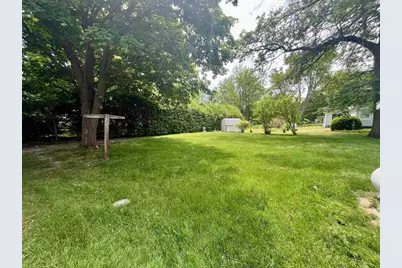 303 Garfield Avenue, Janesville, WI 53536 - Photo 18