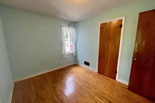 303 Garfield Ave, Janesville, WI 53536 - Photo 6