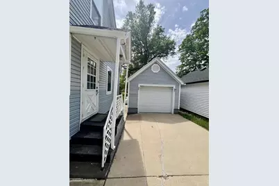 303 Garfield Avenue, Janesville, WI 53536 - Photo 24