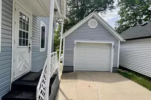 303 Garfield Ave, Janesville, WI 53536 - Photo 24