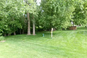 620 Monroe St, Beaver Dam, WI 53916 - Photo 6