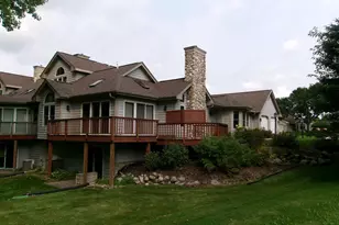 620 Monroe St, Beaver Dam, WI 53916 - Photo 2