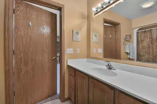 S4349 Fox Hill Cir, Baraboo, WI 53913 - Photo 42