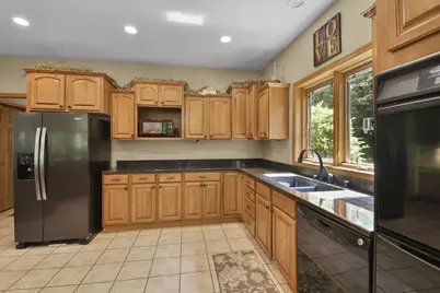 S4349 Fox Hill Circle, Baraboo, WI 53913 - Photo 8