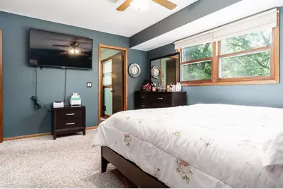 1749 Oak Leaf Drive, South Beloit, IL 61080 - Photo 32