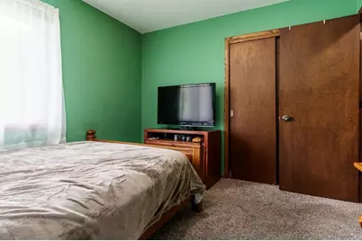 1749 Oak Leaf Drive, South Beloit, IL 61080 - Photo 34