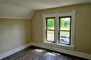 288 Riverside St, Janesville, WI 53548 - Photo 12