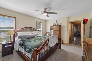 1027 Farnham St, Columbus, WI 53925 - Photo 18
