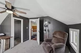 1027 Farnham St, Columbus, WI 53925 - Photo 24