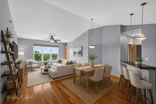 8201 Mayo Dr, Madison, WI 53719 - Photo 10