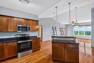 8201 Mayo Drive #406, Madison, WI 53719 - Photo 20