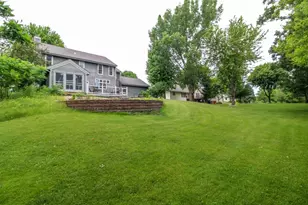 209 Waverly Dr, Cambridge, WI 53523 - Photo 74