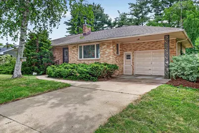 225 N Cairo Avenue, Jefferson, WI 53549 - Photo 4