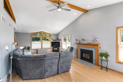 W14222 Selwood Drive, Prairie Du Sac, WI 53578 - Photo 10