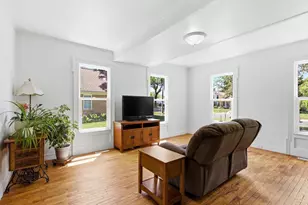 121 N 5th St, Delavan, WI 53115 - Photo 4