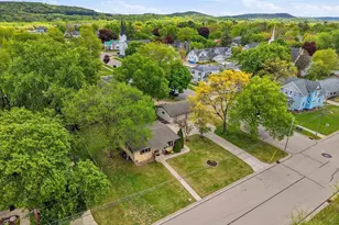 520 6th St, Prairie Du Sac, WI 53578 - Photo 2