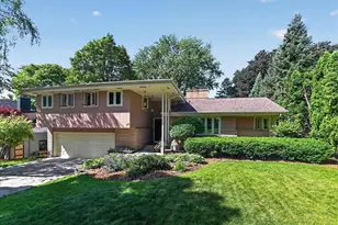 11 Fuller Dr, Madison, WI 53704 - Photo 1