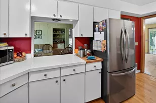 11 Fuller Dr, Madison, WI 53704 - Photo 12